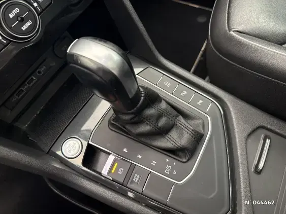 VOLKSWAGEN TIGUAN II - voiture d'occasion - Photo 32