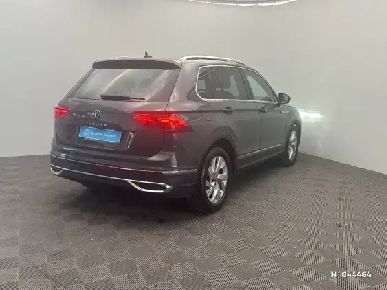 VOLKSWAGEN TIGUAN II - voiture d'occasion - Photo 4