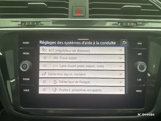 VOLKSWAGEN TIGUAN II - voiture d'occasion - Photo 29