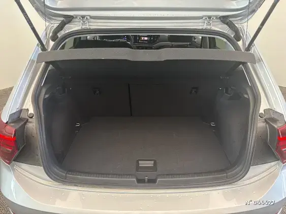 VOLKSWAGEN POLO VI - voiture d'occasion - Photo 7
