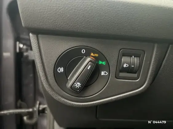 VOLKSWAGEN POLO VI - voiture d'occasion - Photo 25