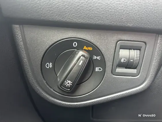 VOLKSWAGEN POLO VI - voiture d'occasion - Photo 15