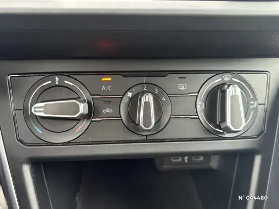 VOLKSWAGEN POLO VI - voiture d'occasion - Photo 28