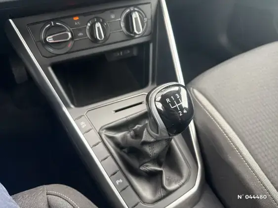 VOLKSWAGEN POLO VI - voiture d'occasion - Photo 31