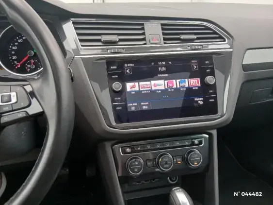 VOLKSWAGEN TIGUAN II - voiture d'occasion - Photo 13