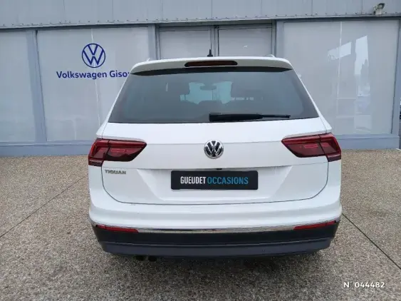 VOLKSWAGEN TIGUAN II - voiture d'occasion - Photo 6