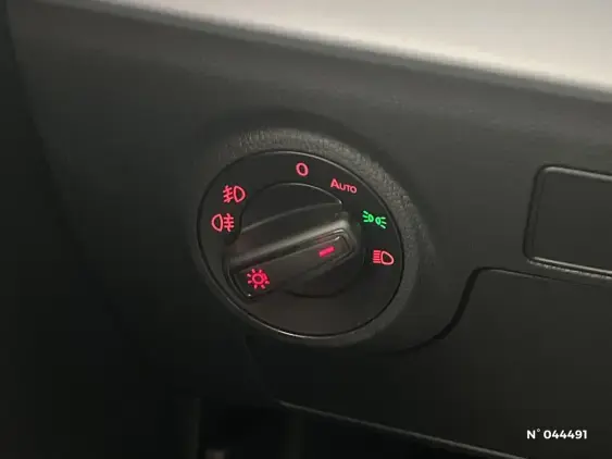 SEAT IBIZA V - voiture d'occasion - Photo 15