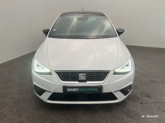 SEAT IBIZA V - voiture d'occasion - Photo 3