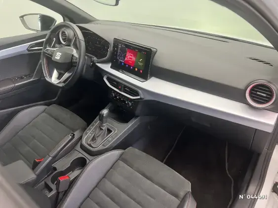 SEAT IBIZA V - voiture d'occasion - Photo 10