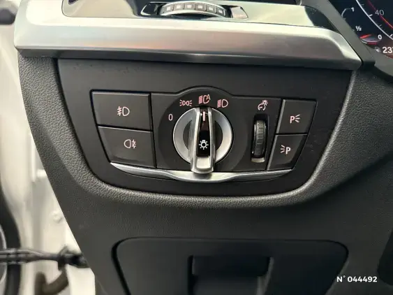 BMW X3 III - voiture d'occasion - Photo 26