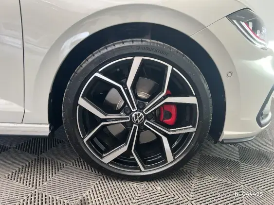 VOLKSWAGEN POLO VI - voiture d'occasion - Photo 7