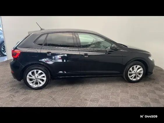 VOLKSWAGEN POLO VI - voiture d'occasion - Photo 4