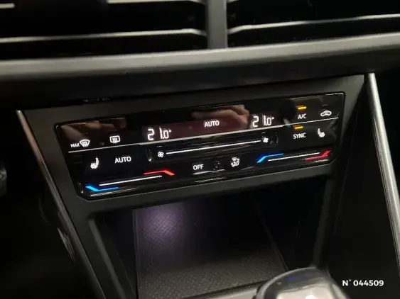 VOLKSWAGEN POLO VI - voiture d'occasion - Photo 27