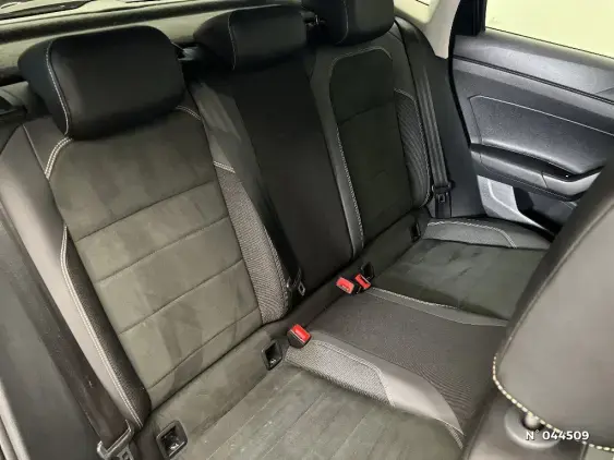 VOLKSWAGEN POLO VI - voiture d'occasion - Photo 10