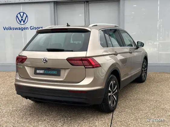 VOLKSWAGEN TIGUAN II - voiture d'occasion - Photo 4