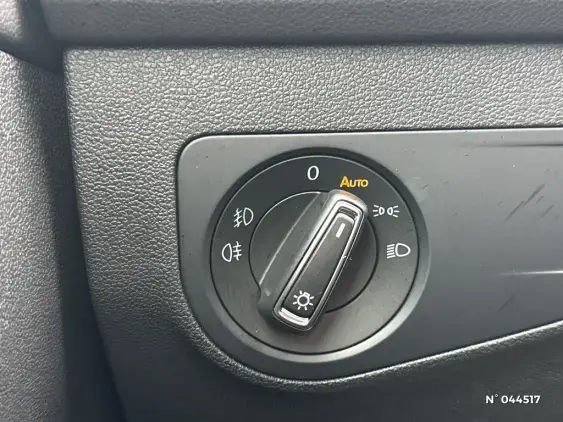 VOLKSWAGEN TIGUAN II - voiture d'occasion - Photo 14