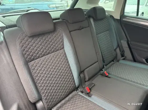 VOLKSWAGEN TIGUAN II - voiture d'occasion - Photo 10