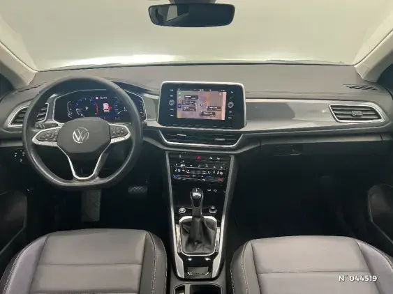 VOLKSWAGEN T-ROC - voiture d'occasion - Photo 9