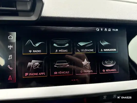 AUDI A3 SPORTBACK IV - voiture d'occasion - Photo 13