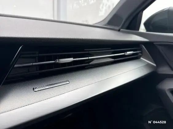 AUDI A3 SPORTBACK IV - voiture d'occasion - Photo 34