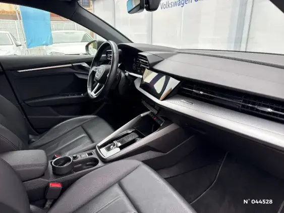 AUDI A3 SPORTBACK IV - voiture d'occasion - Photo 10