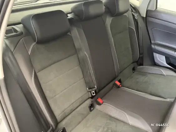 VOLKSWAGEN POLO VI - voiture d'occasion - Photo 11