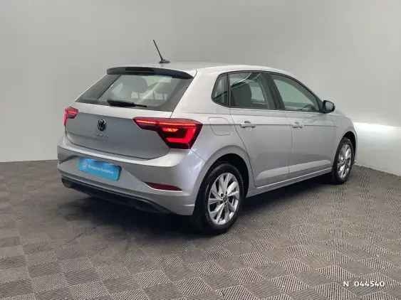 VOLKSWAGEN POLO VI - voiture d'occasion - Photo 4