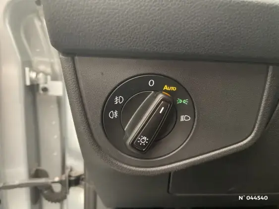 VOLKSWAGEN POLO VI - voiture d'occasion - Photo 26