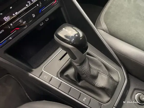 VOLKSWAGEN POLO VI - voiture d'occasion - Photo 31