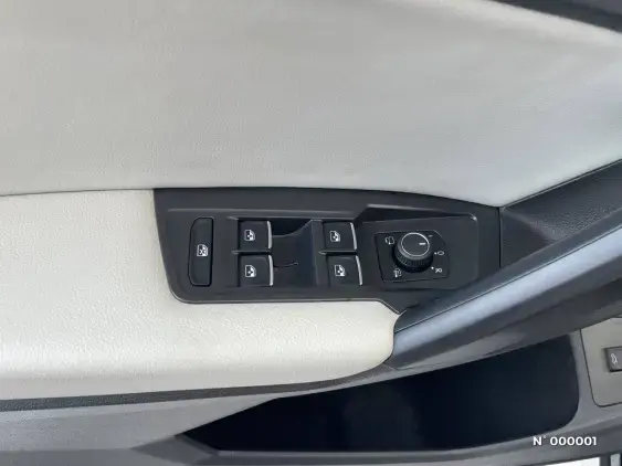 VOLKSWAGEN TIGUAN ALLSPACE - voiture d'occasion - Photo 20