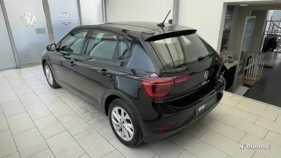 VOLKSWAGEN POLO V - voiture d'occasion - Photo 4
