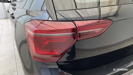 VOLKSWAGEN POLO V - voiture d'occasion - Photo 8