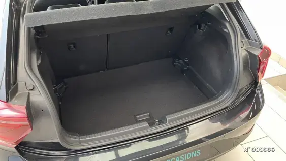 VOLKSWAGEN POLO V - voiture d'occasion - Photo 7