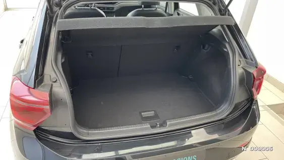 VOLKSWAGEN POLO V - voiture d'occasion - Photo 15