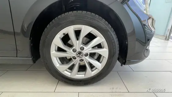 VOLKSWAGEN POLO V - voiture d'occasion - Photo 16