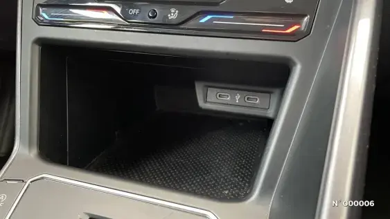 VOLKSWAGEN POLO V - voiture d'occasion - Photo 22