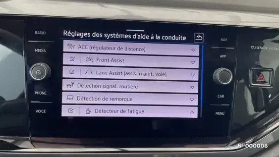 VOLKSWAGEN POLO V - voiture d'occasion - Photo 29