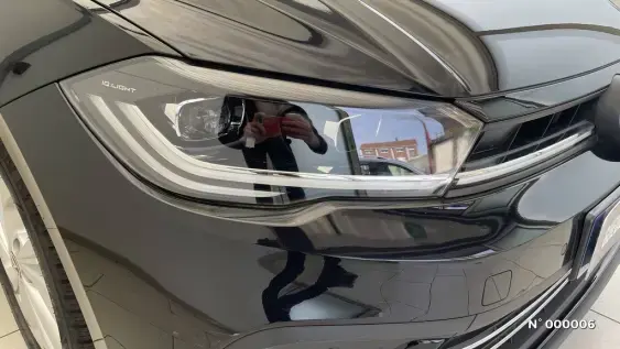 VOLKSWAGEN POLO V - voiture d'occasion - Photo 10