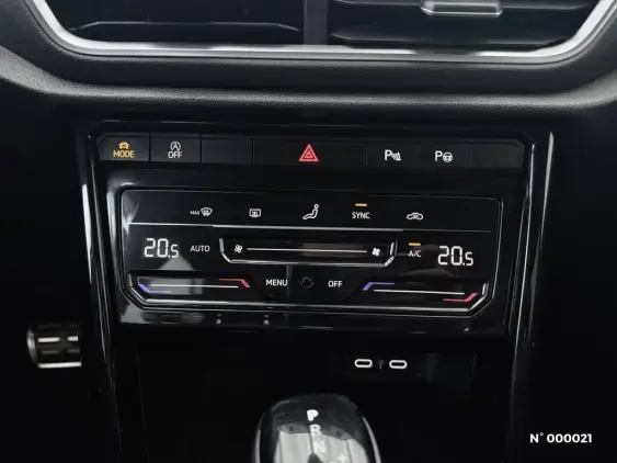 VOLKSWAGEN POLO V - voiture d'occasion - Photo 26