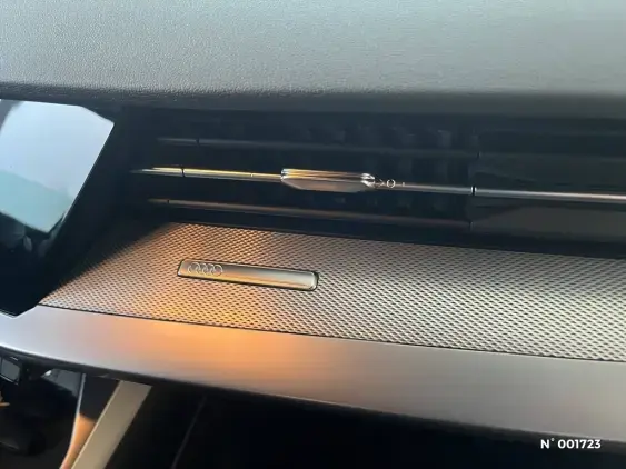 AUDI A3 SPORTBACK IV - voiture d'occasion - Photo 42