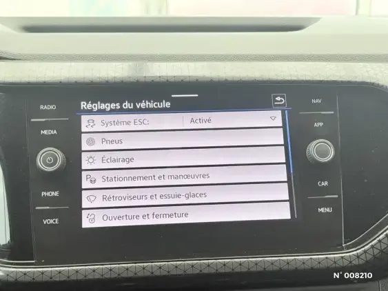 VOLKSWAGEN T-CROSS - voiture d'occasion - Photo 32