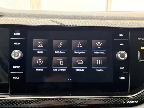 VOLKSWAGEN POLO V - voiture d'occasion - Photo 8