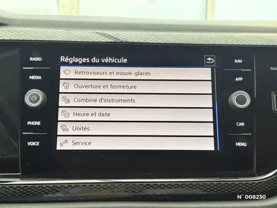 VOLKSWAGEN POLO V - voiture d'occasion - Photo 34