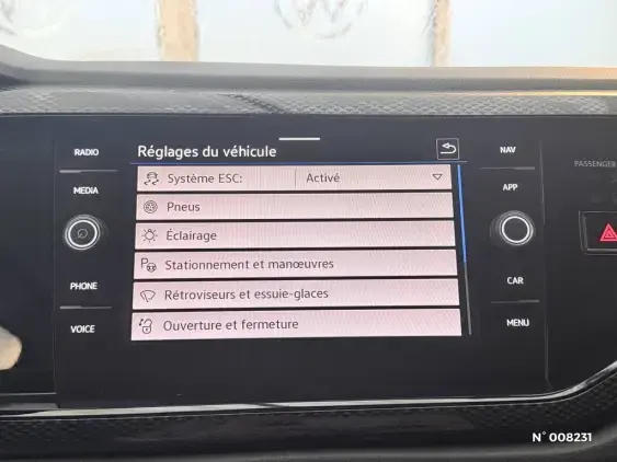 VOLKSWAGEN POLO V - voiture d'occasion - Photo 33