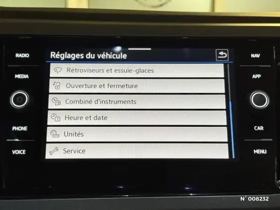 VOLKSWAGEN POLO V - voiture d'occasion - Photo 35