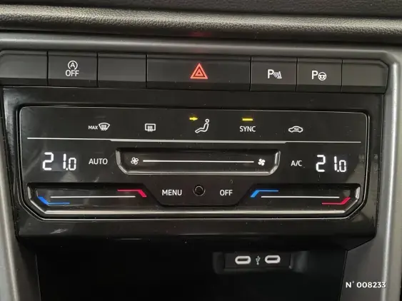 VOLKSWAGEN T-ROC II - voiture d'occasion - Photo 23