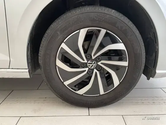 VOLKSWAGEN POLO V - voiture d'occasion - Photo 4