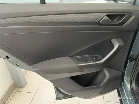 VOLKSWAGEN T-ROC II - voiture d'occasion - Photo 21