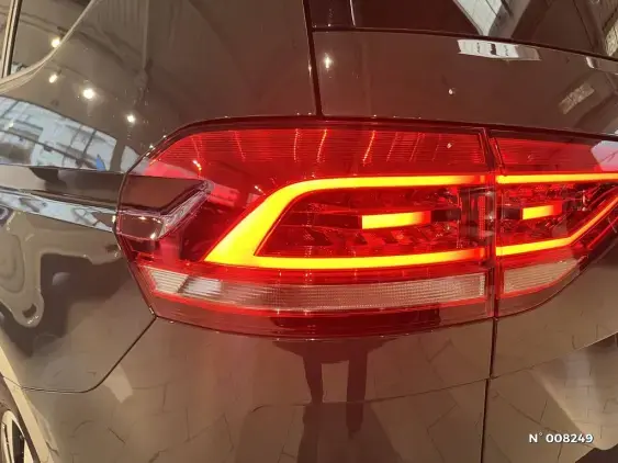 VOLKSWAGEN TOURAN - voiture d'occasion - Photo 16