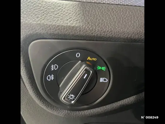 VOLKSWAGEN TOURAN - voiture d'occasion - Photo 43